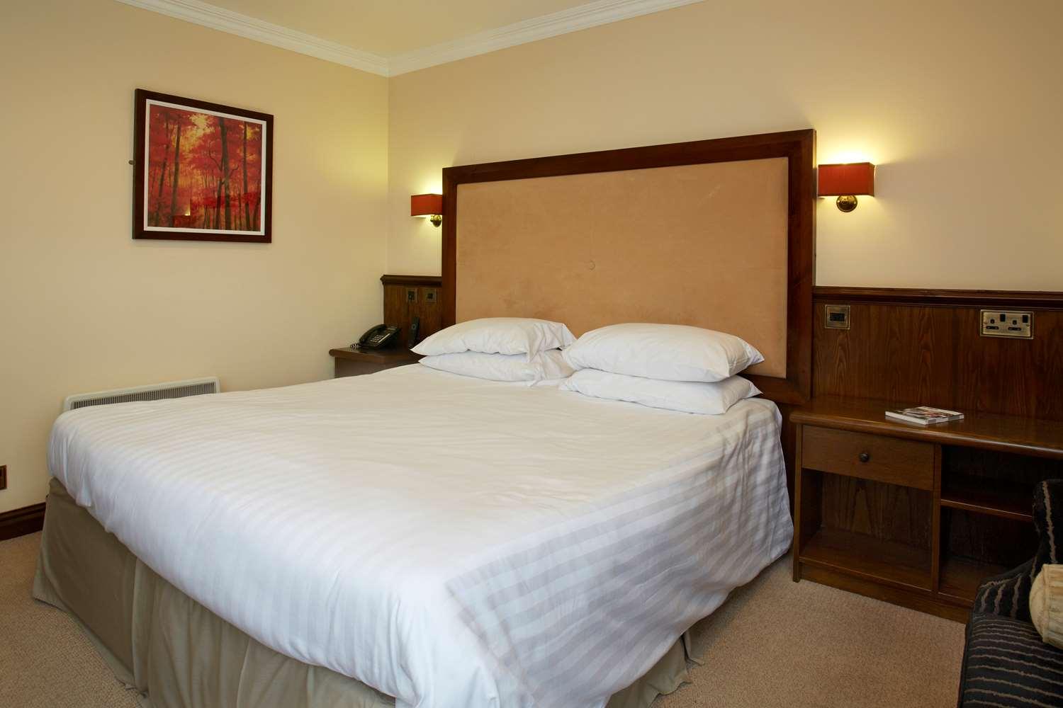 Best Western Plus Pastures Hotel Донкастер Екстер'єр фото